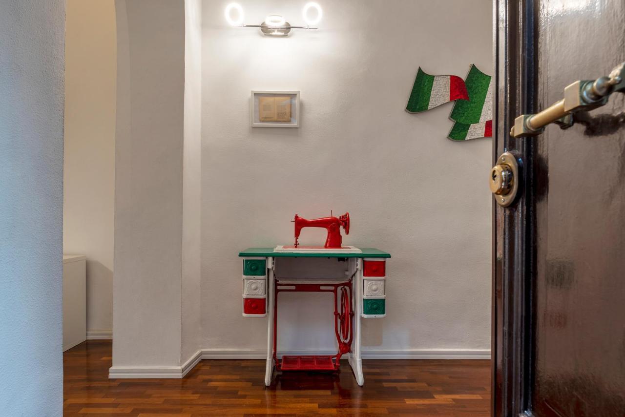Fontana Di Trevi Design Apartment Róma Kültér fotó